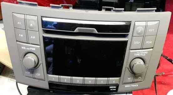 spesifikasi head unit ertiga original